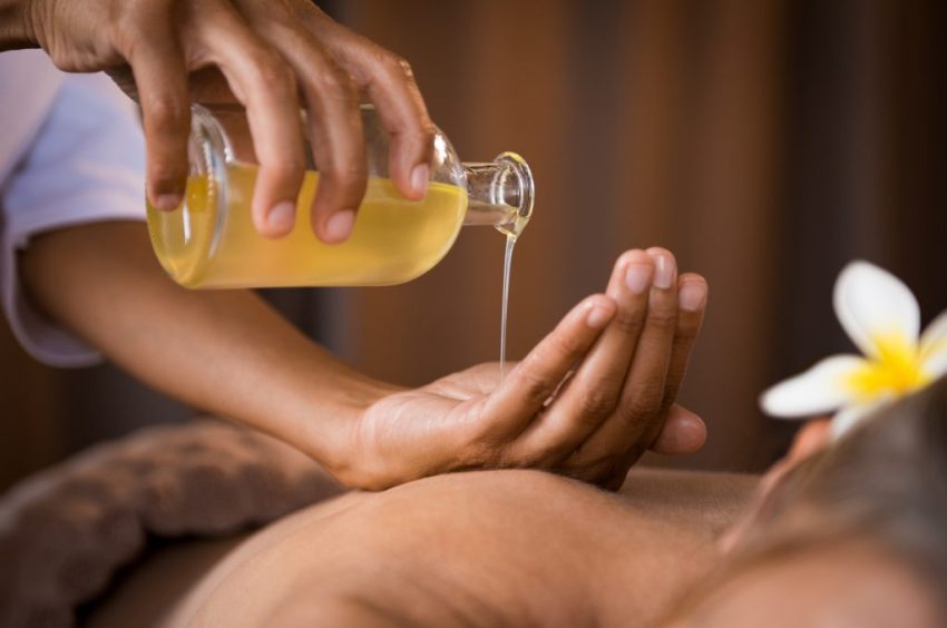 Enjoy the massage by experts on a stressful day